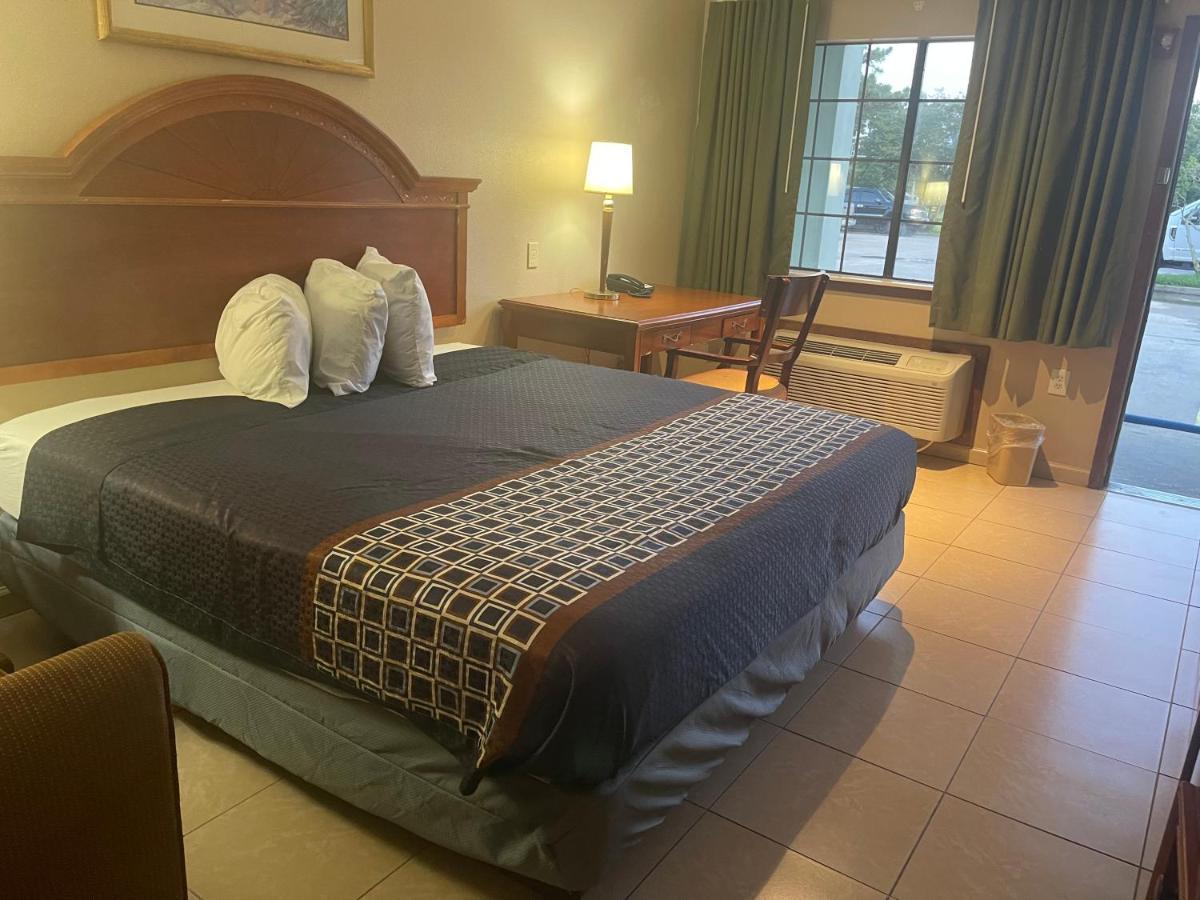 Highland Inn Denham Springs Baton Rouge East Екстер'єр фото