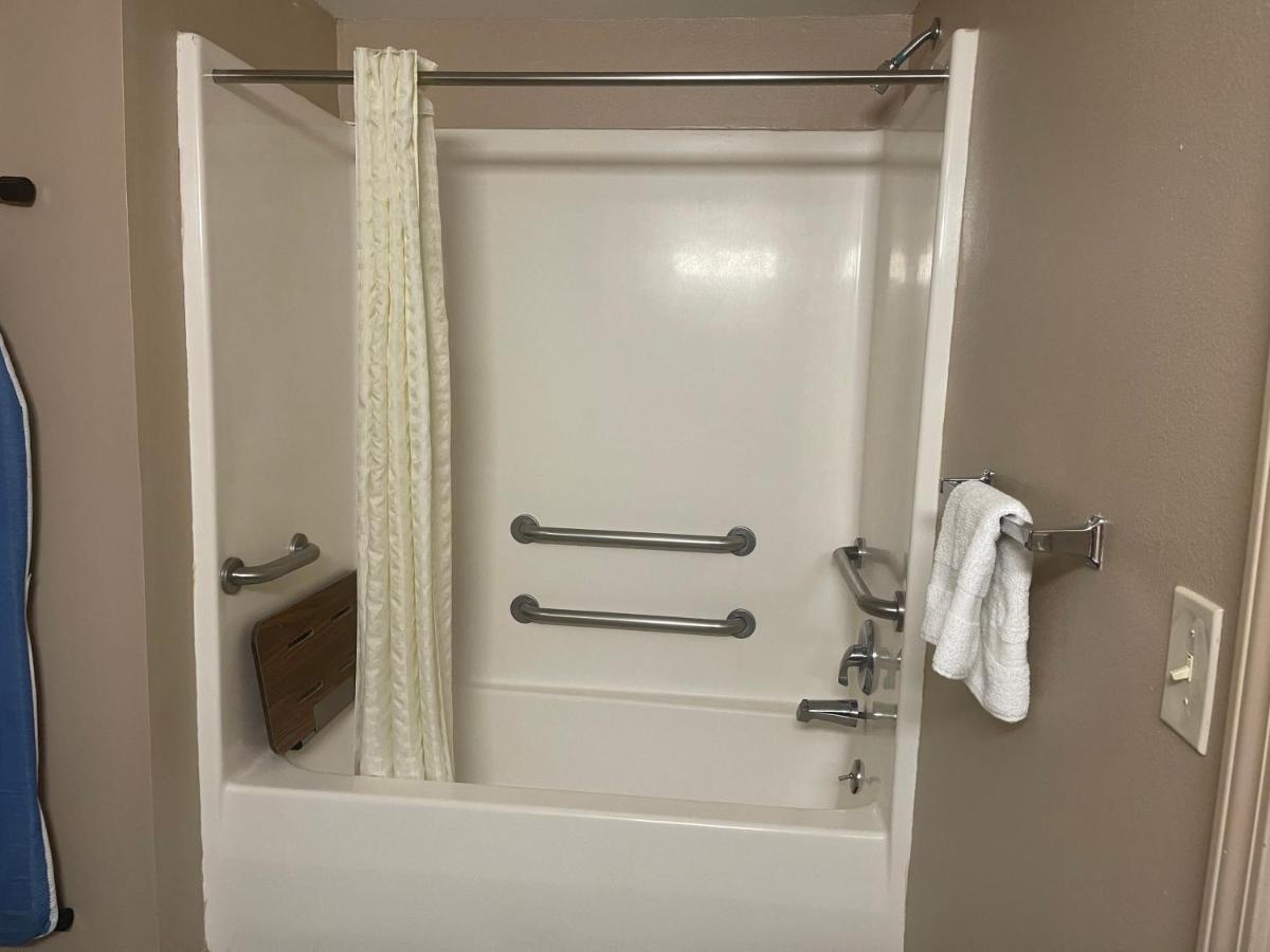 Highland Inn Denham Springs Baton Rouge East Екстер'єр фото