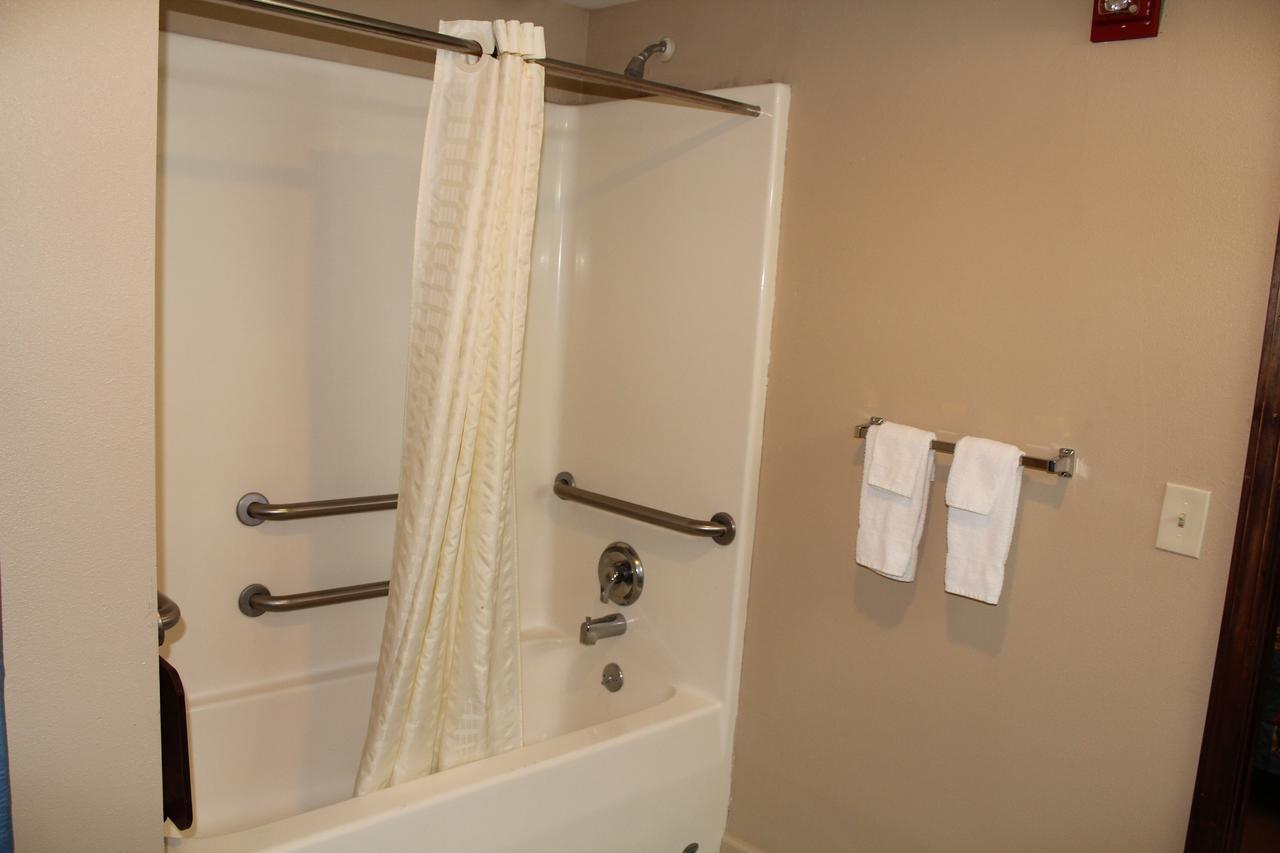Highland Inn Denham Springs Baton Rouge East Екстер'єр фото